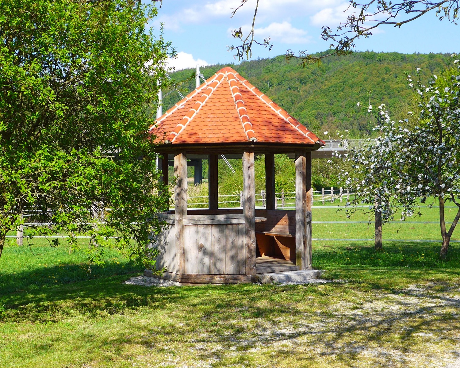 Pavillon in Untereggersberg